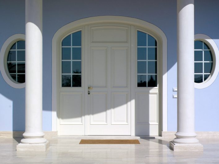 Entrance doors, image h